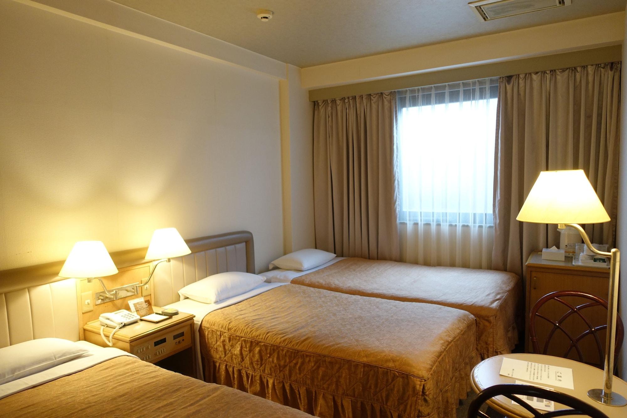 Urayasu Beaufort Hotel ภายนอก รูปภาพ
